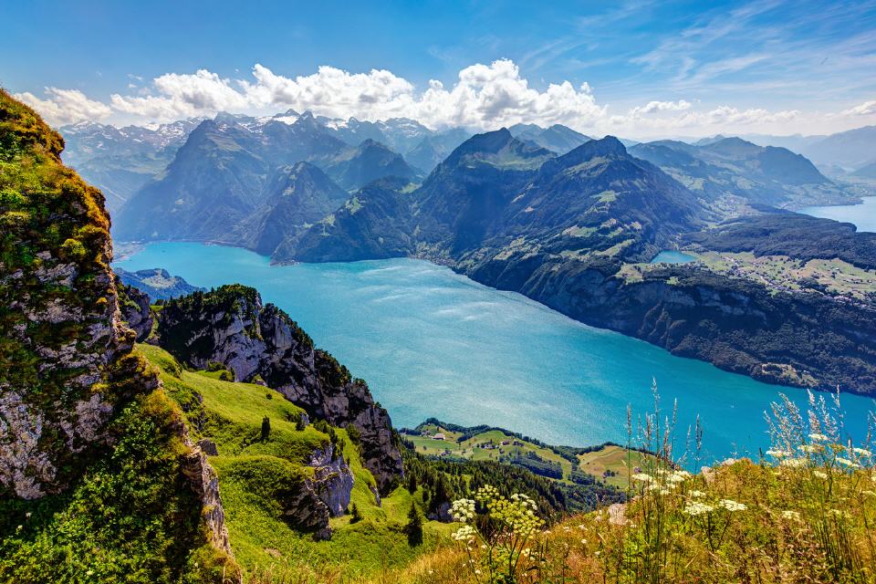 Blick vom Fronalpstock auf den Urnersee